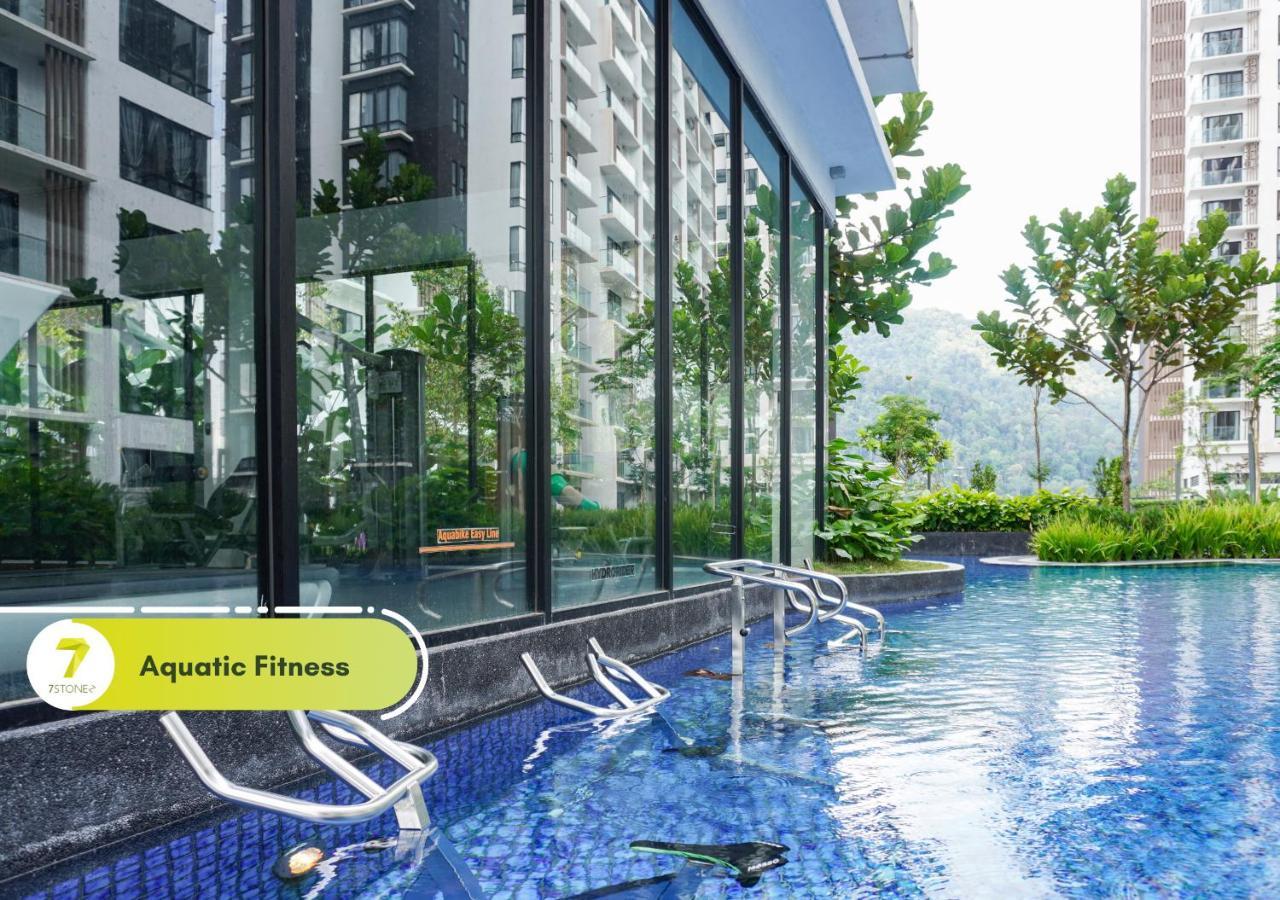 7Stonez Residences Midhills Genting Highlands Dış mekan fotoğraf Aqua Fitness