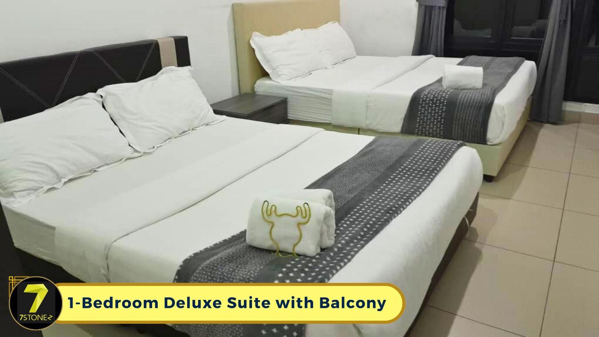 7Stonez Residences Midhills Genting Highlands Dış mekan fotoğraf Deluxe Suite with Balcony